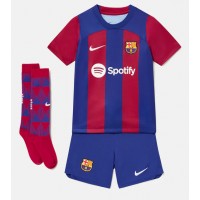 Barcelona Ronald Araujo #4 Domáci Detský futbalový dres 2023-24 Krátky Rukáv (+ trenírky)